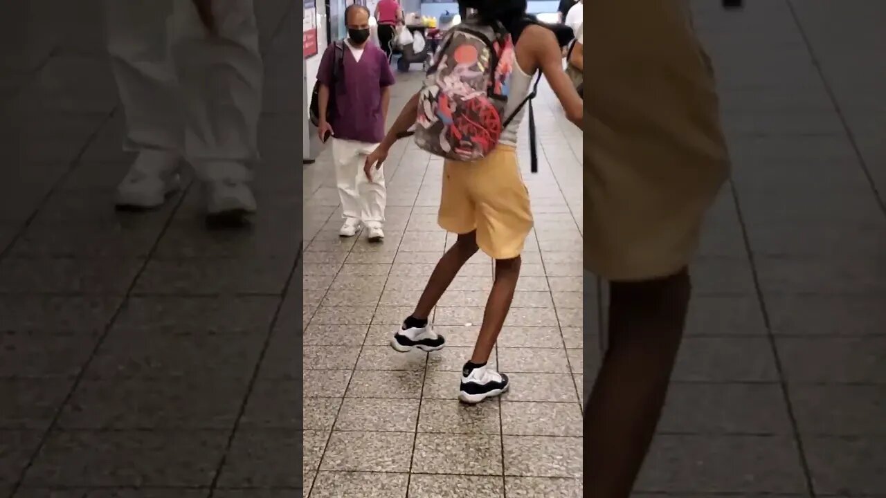 Underground Drummers gets down in the subway