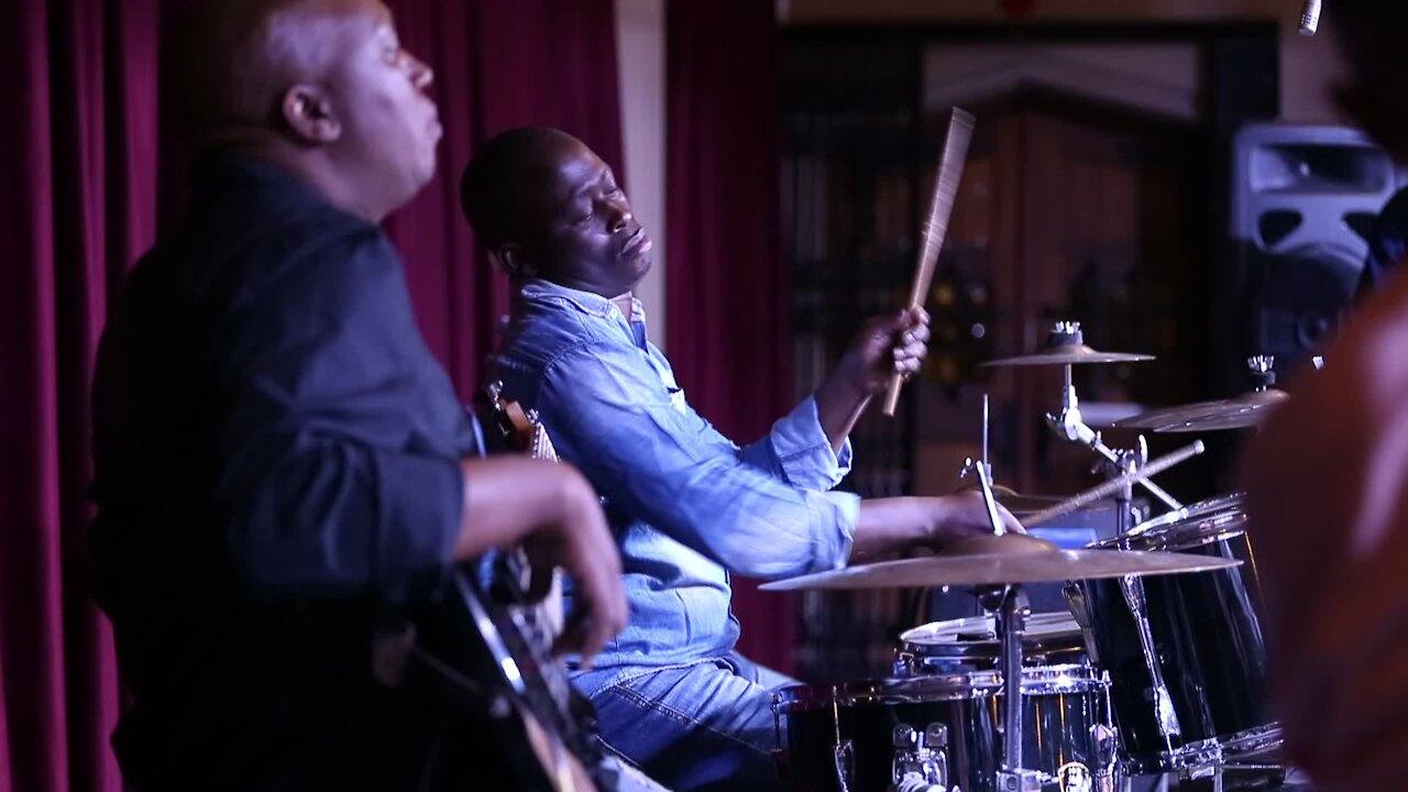 SOUTH AFRICA - Durban -Sun-downers with Bongani Nkwanyana (Video clips) (SR9)