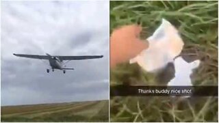 Lunch delivery by airplane