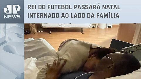 Filha de Pelé posta foto com pai no hospital: “Seguimos na luta e na fé”