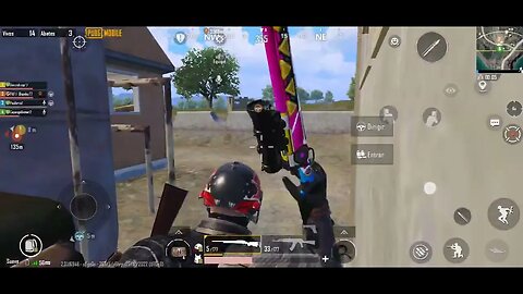 Jogando de sniper levando inimigos no PUBG Mobile