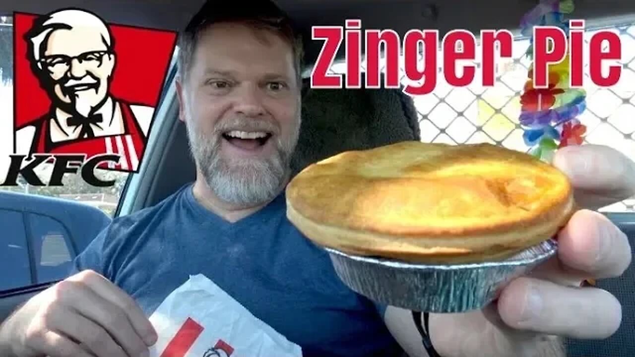 KFC Zinger Pie Review - $5 Zinger Pie And Chips Mukbang