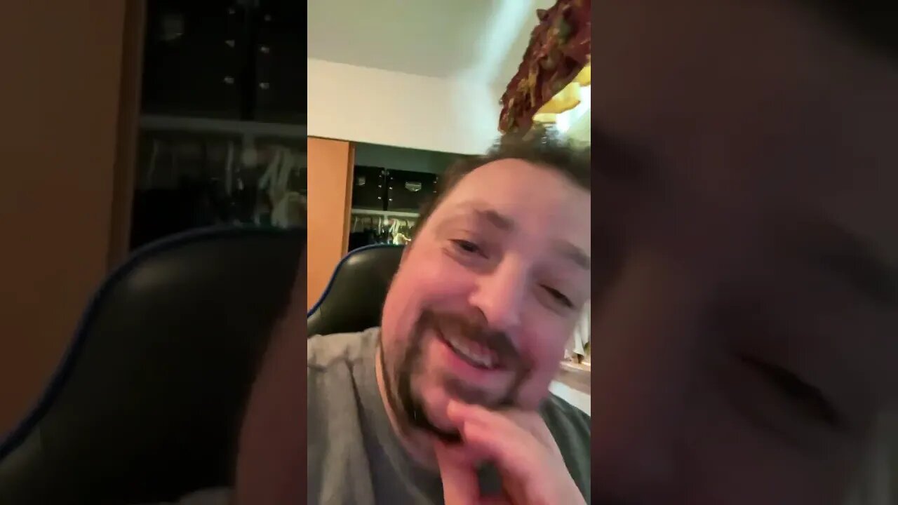 The Guy Sounded Like Santa Claus? 🎅🤣