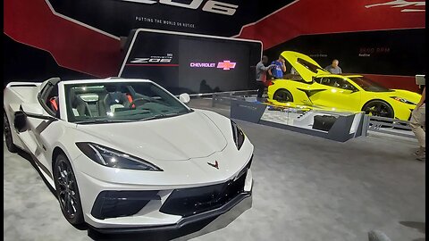 2023 Chevy Corvette Z06/Stingray walk around from the LA Auto Show