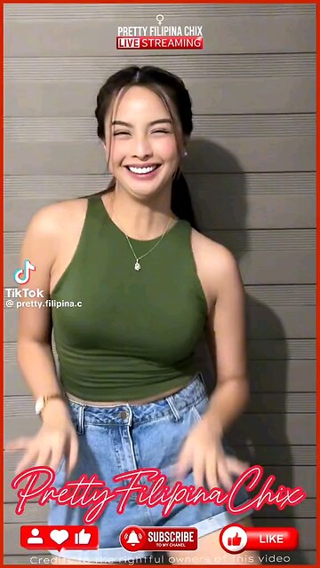 Beautiful sexy Filipina dance