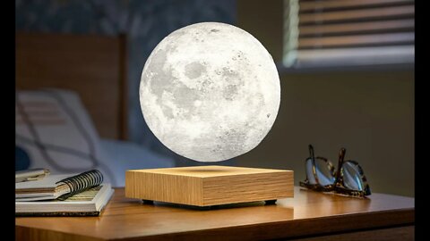 Pegasus Moon Lamp