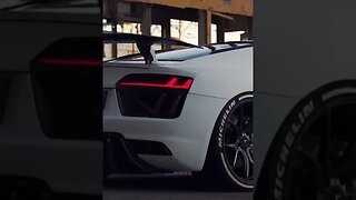 𝑨𝒖𝒅𝒊 𝑹8 😍 #audi #audir8 #r8 #carhub #carcommunity #jdm #caredts #viral #trending #fyp #4k