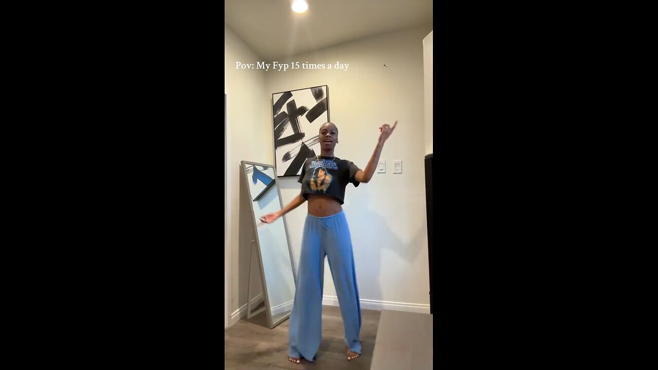 I post sexy videos daily