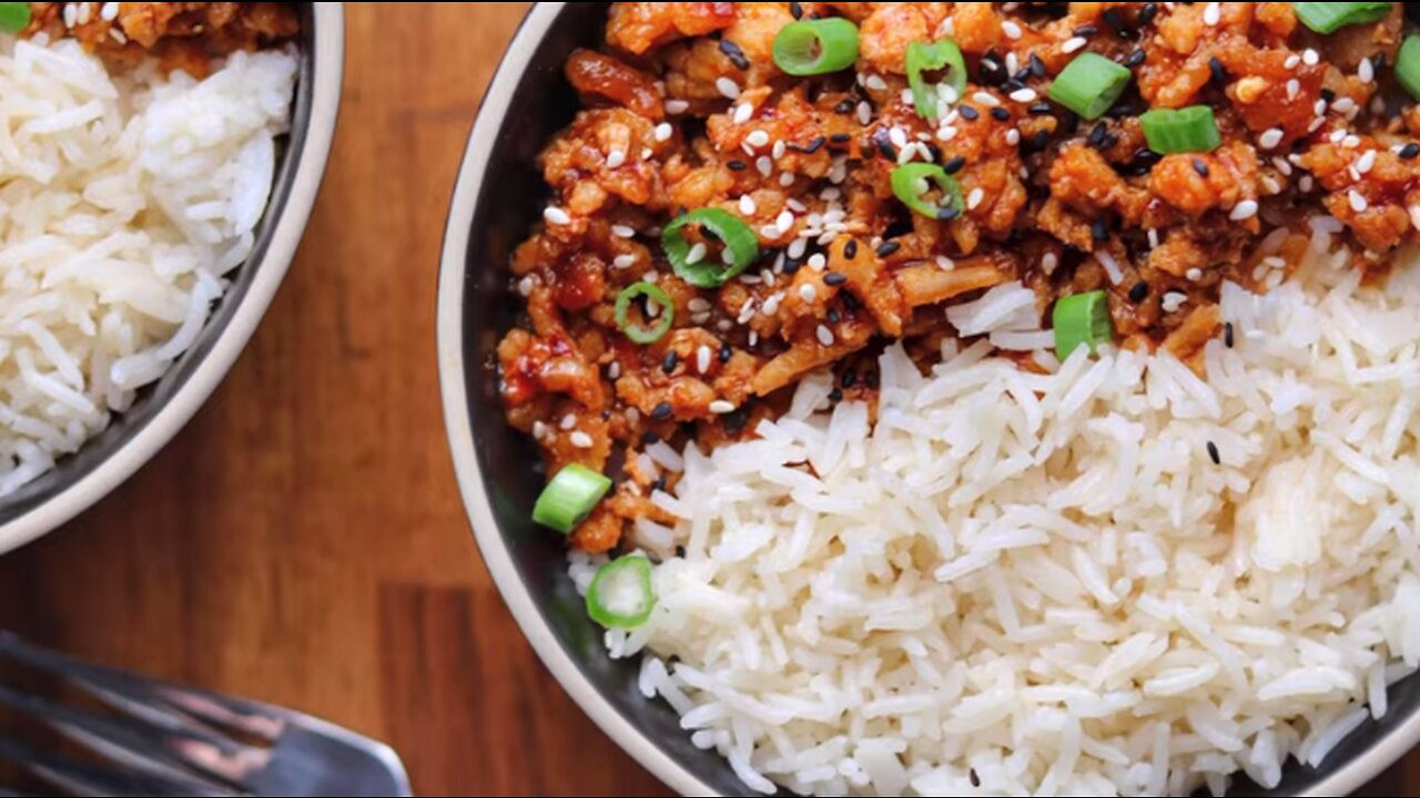 Firecracker Ground Chicken | A Simple Macro Friendly Meal Prep Recipe