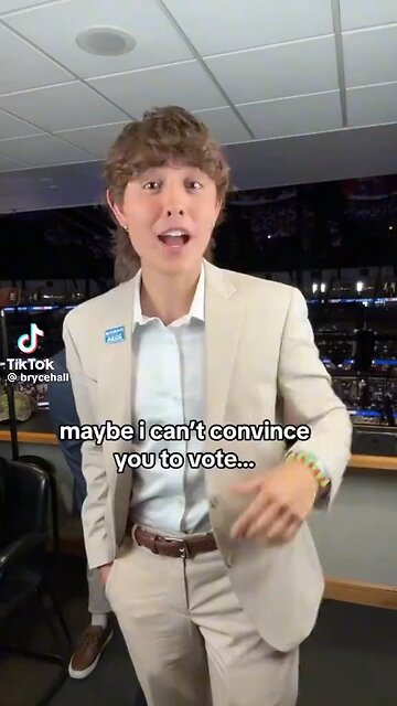 Bryce Hall Calls Out Influencers