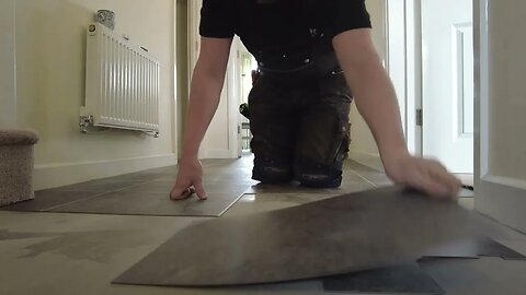 GLUEING READY CUT TILES! showing you ware to start and how i do it.
