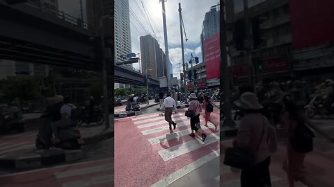 Asok Petchburi Road | Thailand | Bangkok | #bangkok #thailand