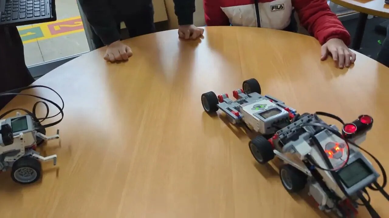 Boneo Students are going to run a #lego #bitcoin #robowars tournament ⚡⚡⚡