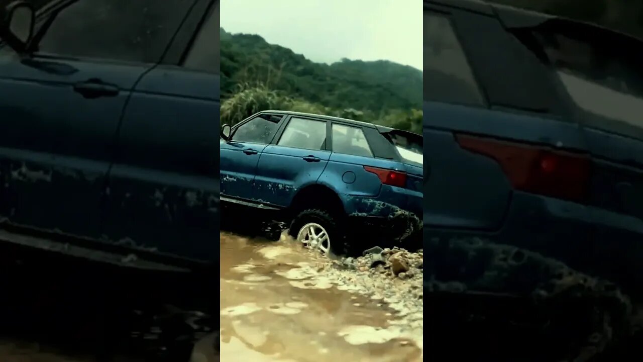 1 10 Scale RC Range Rover Sport Muddy Course