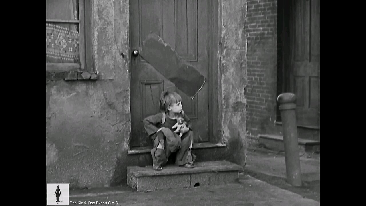 CHARLIE CHAPLIN- THE KID