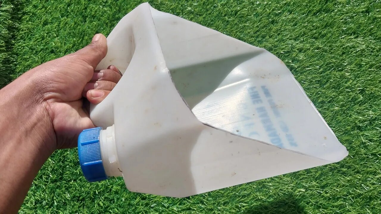 Don't Throw away Empty Plastic Gallon | Amazing Idea's from Plastic Gallon | Life Hacks and Tricks |