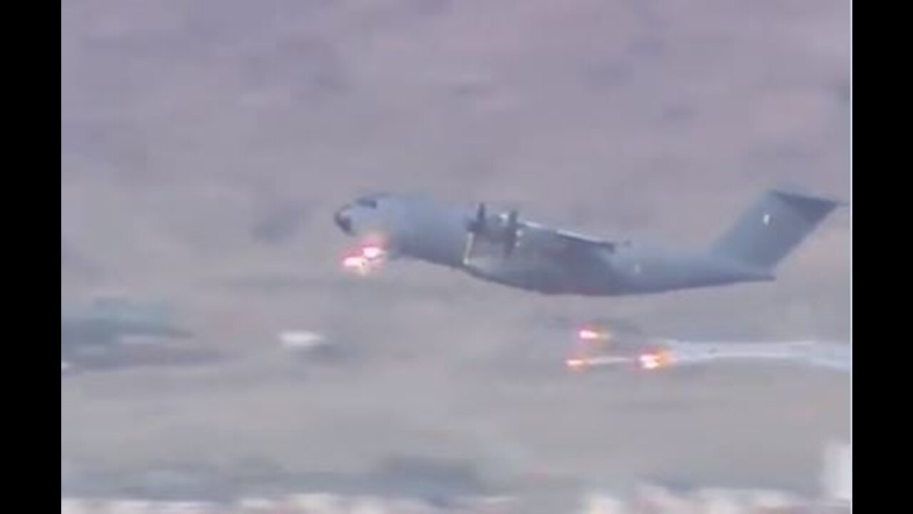 French Planes Are Now Firing Off Flares During Takeoff Due to ISIS Terrorists on Ground Near Airport