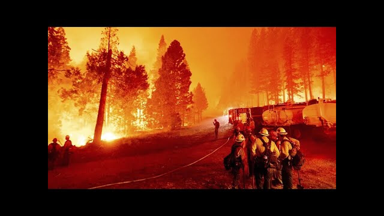 Thousands evacuate as Northern California wildfire spreads