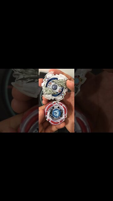 LONGINUS VS L DRAGO (batalha de beyblade) #beyblade #beybladeburst #batalhadebeyblade #anime #funny