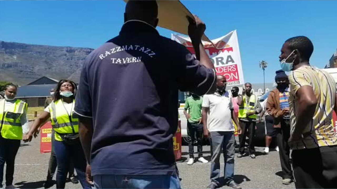 Traders Association marched to the Civic Centre