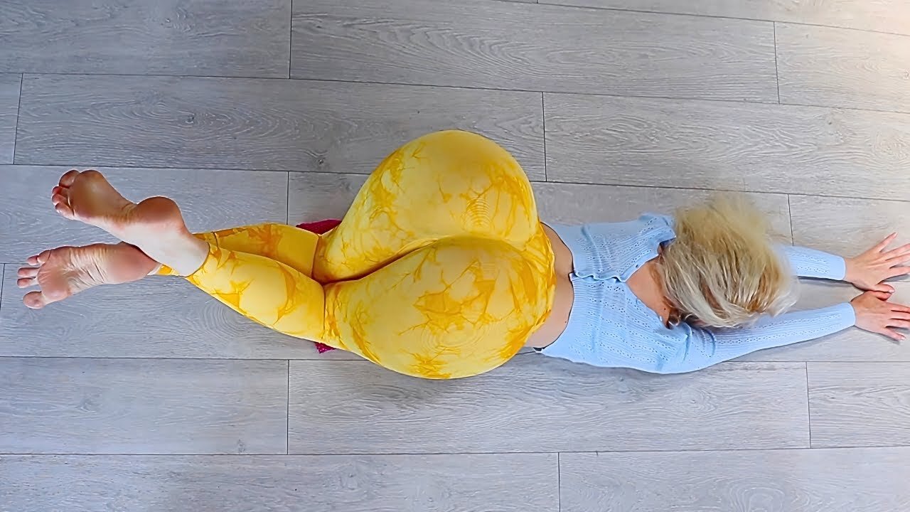 Stretching Flow — Legs and Back Stretch