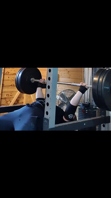 5x3 92.5 Kgs Paused Bench Press Back-Off Sets. Last Set.