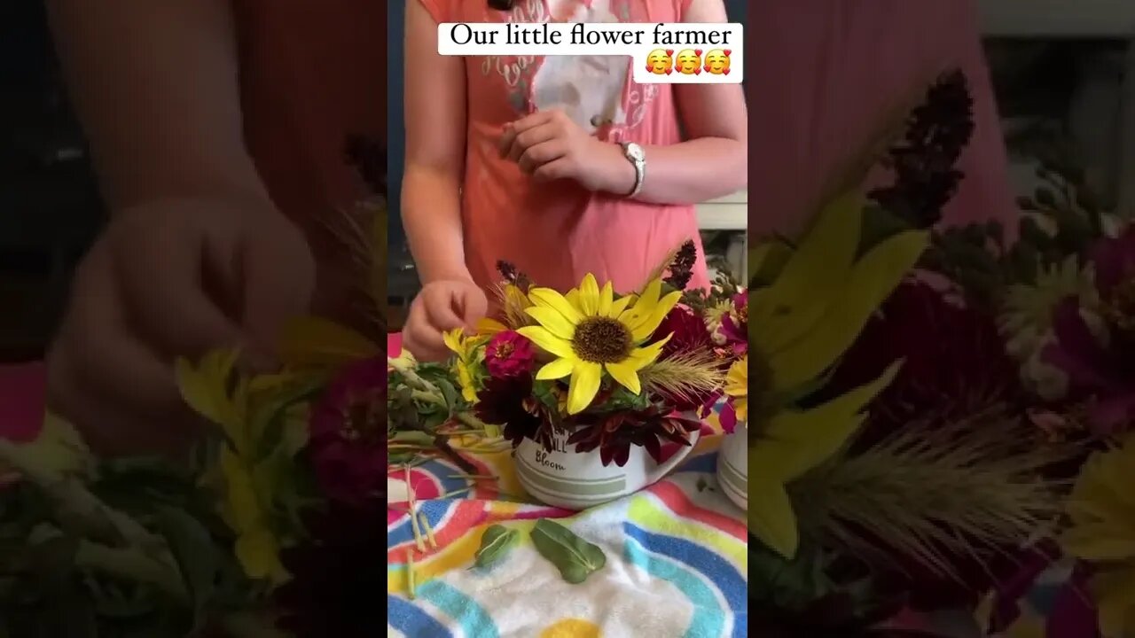 MJ is ready to bring her bouquets to an actual store to sell!!!! #shorts #cutflowers #littlefarmer