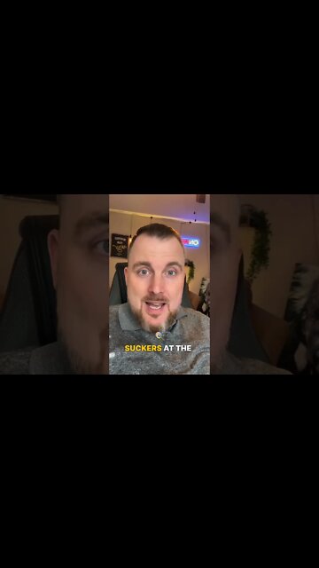 BANK - A sucker for a sucker? Or a dumb dumb for a dumb dumb?￼