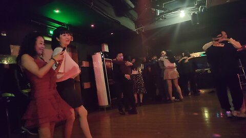 Chinese dance hall that makes men extremely happy 2