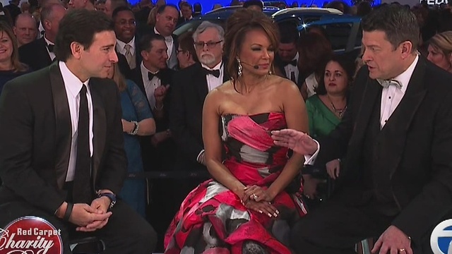 Red Carpet Charity Preview, Lincoln segment