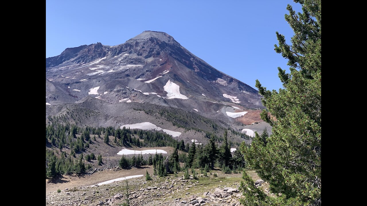 Central Oregon - Three Sisters Wilderness - South Sister Summit, beauty beyond words