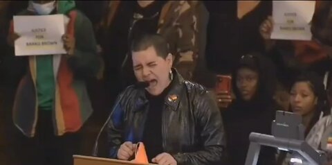 Crazy Lib SCREAMS Like A Lunatic At San Francisco City Meeting