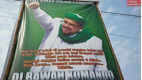 Poster Besar Habib Rizieq Shihab di Bandarlampung