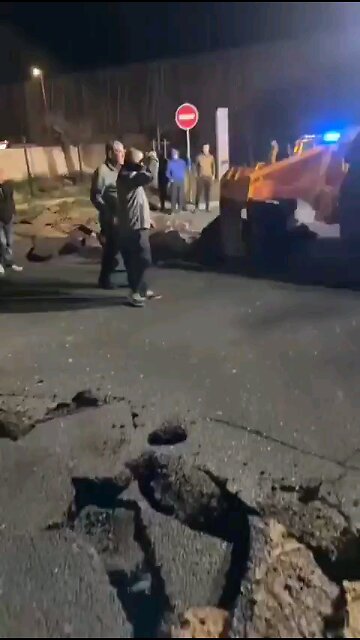 farmers in france are taking it to the next level... massive protests reported around the country..