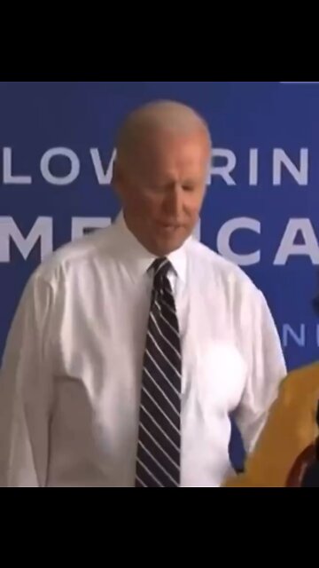 BIDEN IS SNIFFING AGAIN - Hilarious 🤣