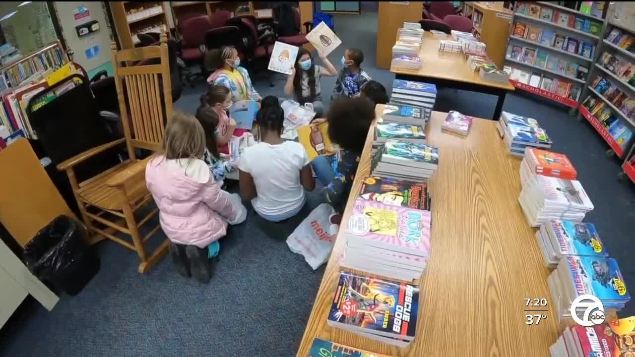 If You Give A Child A Book giveaway held at Crothers Elementary in Warren