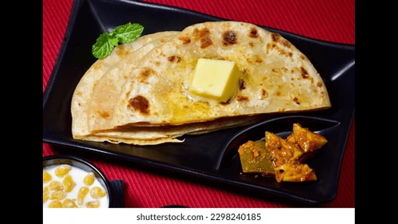 Aloo Paratha with Lime & Dates Pickle 🍋