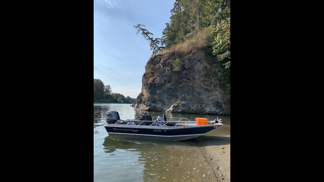 Wooldridge up the skinny Skykomish River