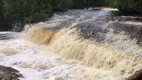 Lower Taquamenon falls