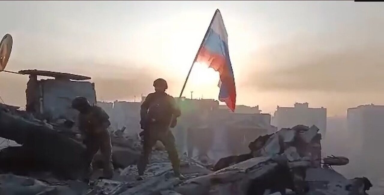 Analysis: BAKHMUT belongs to Russia now - WILL Russia do a HUGE OFFENSIVE yes/no?