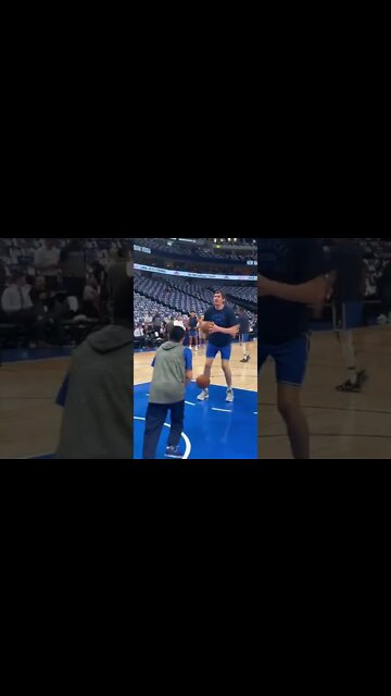 Ball Boy trying to pressure Boban🤣 #shorts