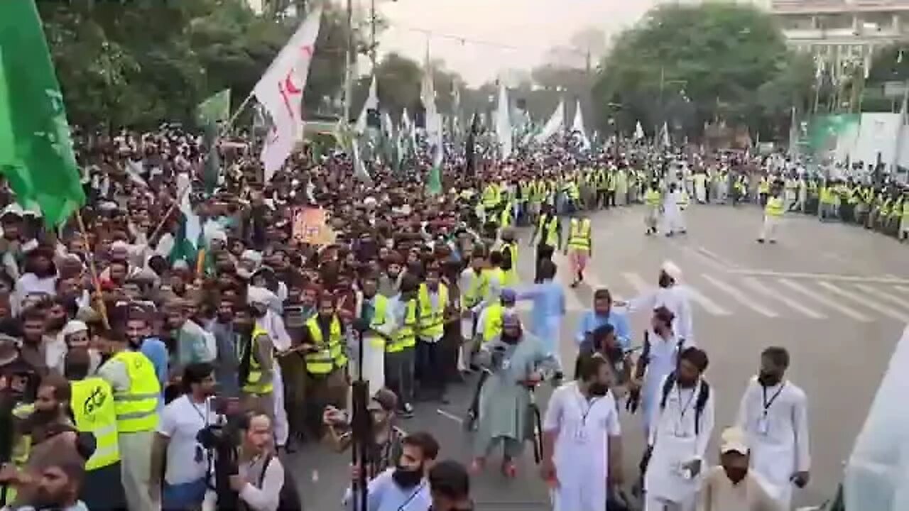 Labbik Azadi March Tern To Punjab Asammbli Hall 😍 #rizvishairofficial #umairsaifi