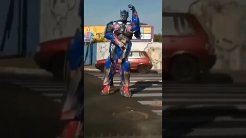 Optimus está diferente #shorts #transformers #humor