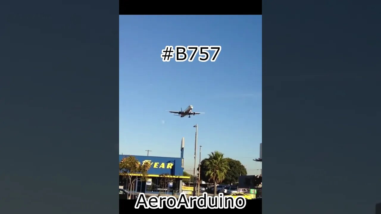 Just Saw Huge Delta #B757 Passing Over My Head Landing #Aviation #Avgeeks #AeroArduino