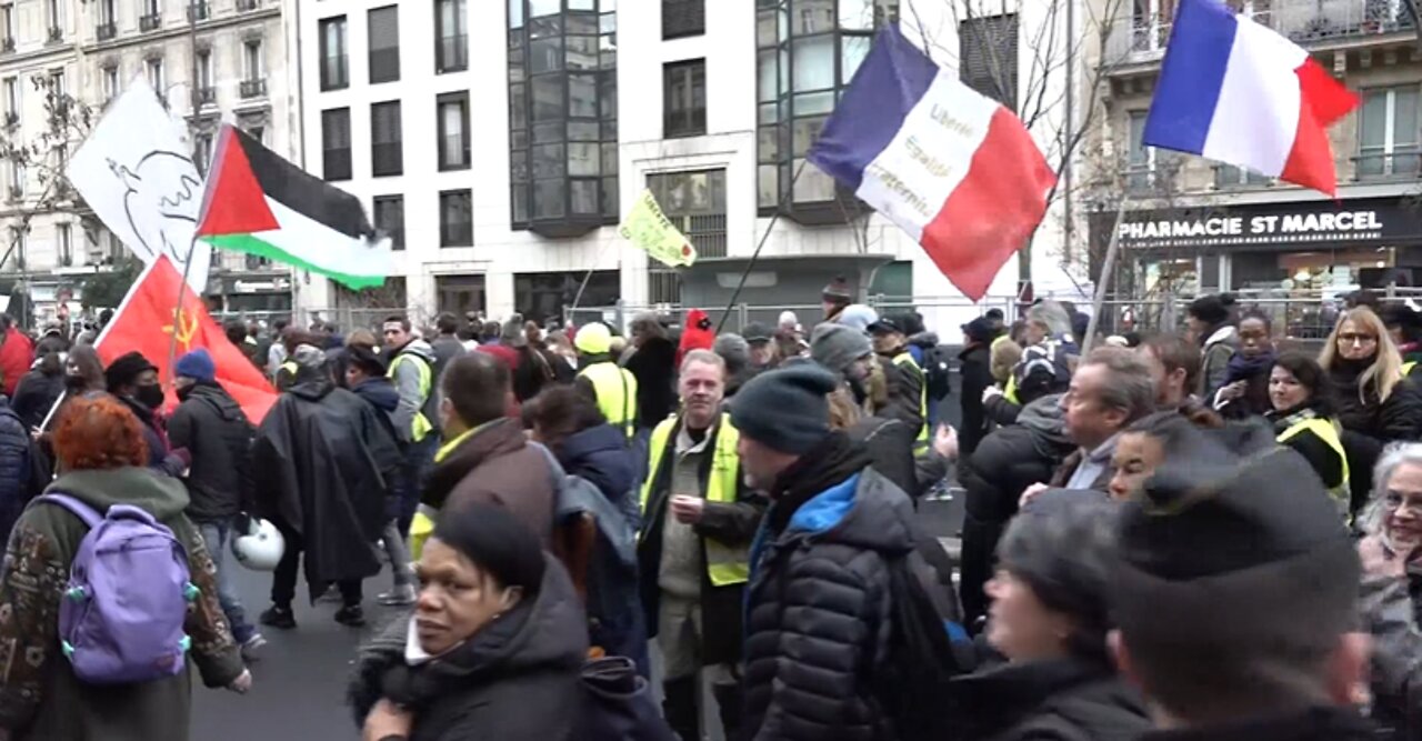 LIVE: Yellow vest protests in France against COVID-19 restrictions