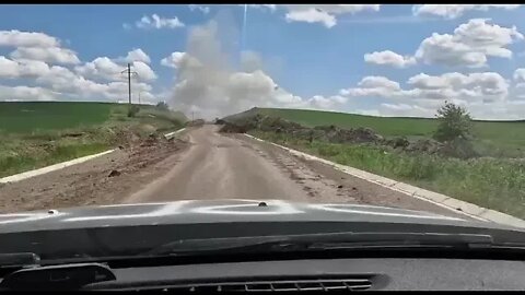 Ukrops Running Away Under Fire Along The Artyomovsk-Lysichansk Highway, Artillery Explodes Nearby