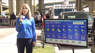 Easterly winds keep lakefront cool