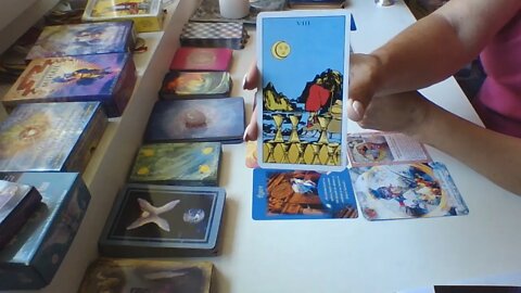 TAROT - ✌✌✌❤❤❤Etalare interactiva: Ce anume blocheaza prosperitatea in viata mea?