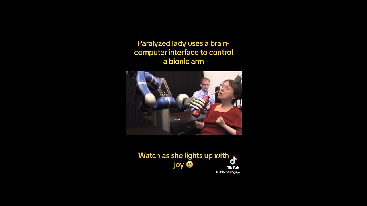 Paralyzed Lady Uses A BCI to Control an Arm with Her Thoughts