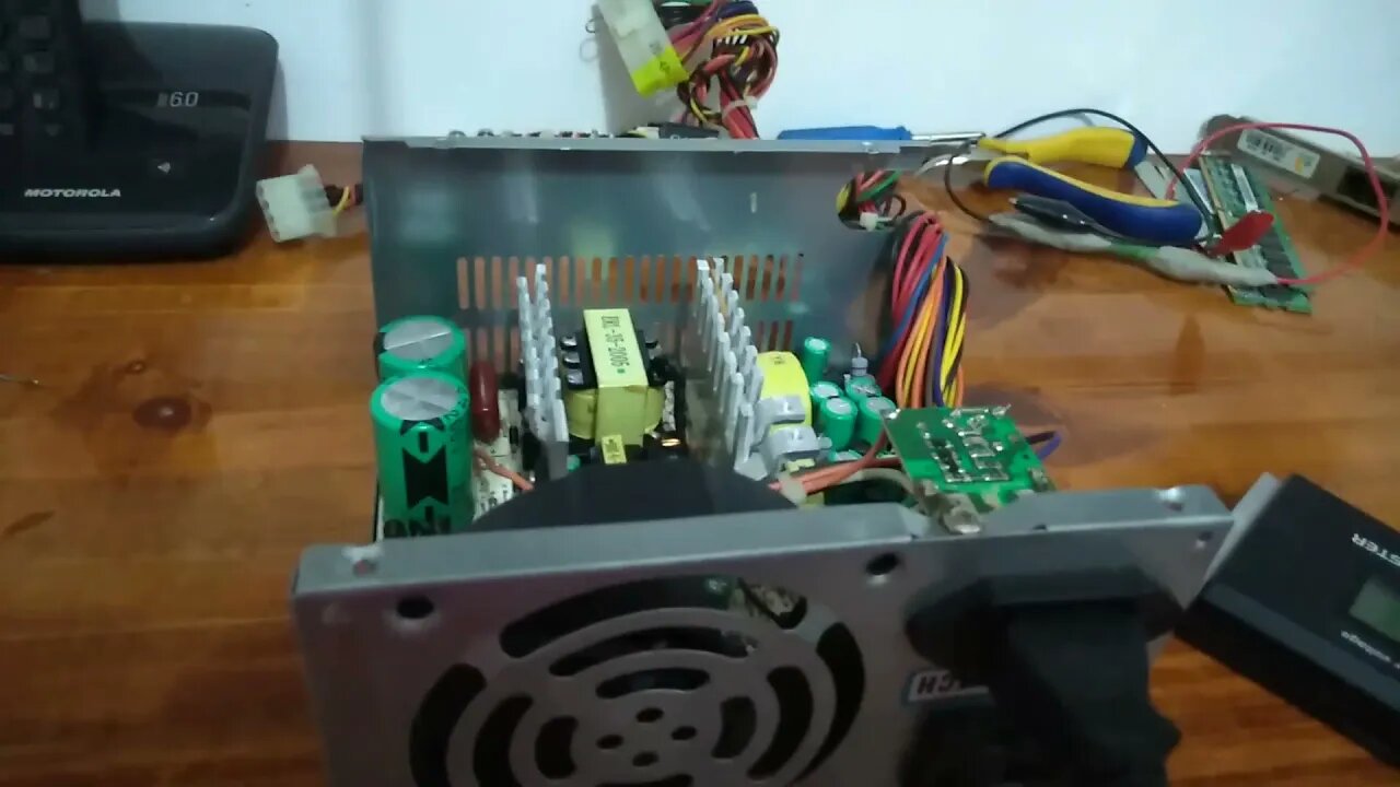 FINALIZANDO OS TESTES NO COMPUTADOR ACHADO NO LIXO, LIGUEI ELE PELA PEIMEIRA VEZ!